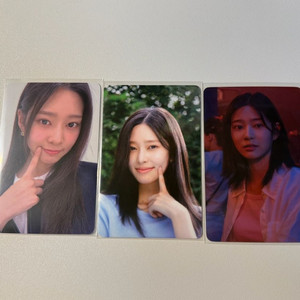 김민주 청설 포토카드 일괄 판매합니다!