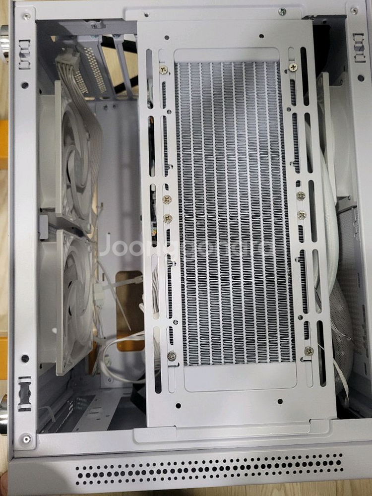 7950x3d itx 반본체--1