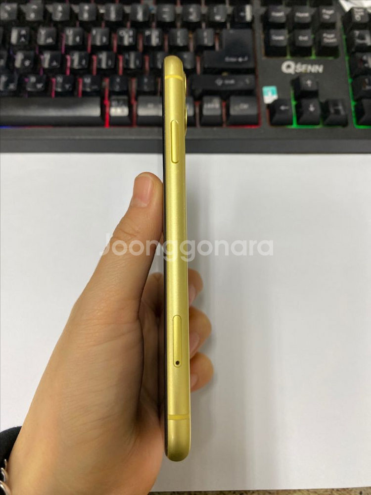 아이폰11 옐로우 액정SS급 64G 배터리100%--3