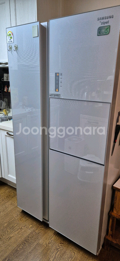 삼성 양문형 냉장고(SRT766ASTB) 판매(12만)--0
