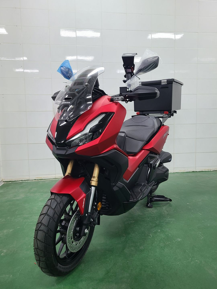 신형 혼다 ADV350 25년식 배달 오토바이 이미지