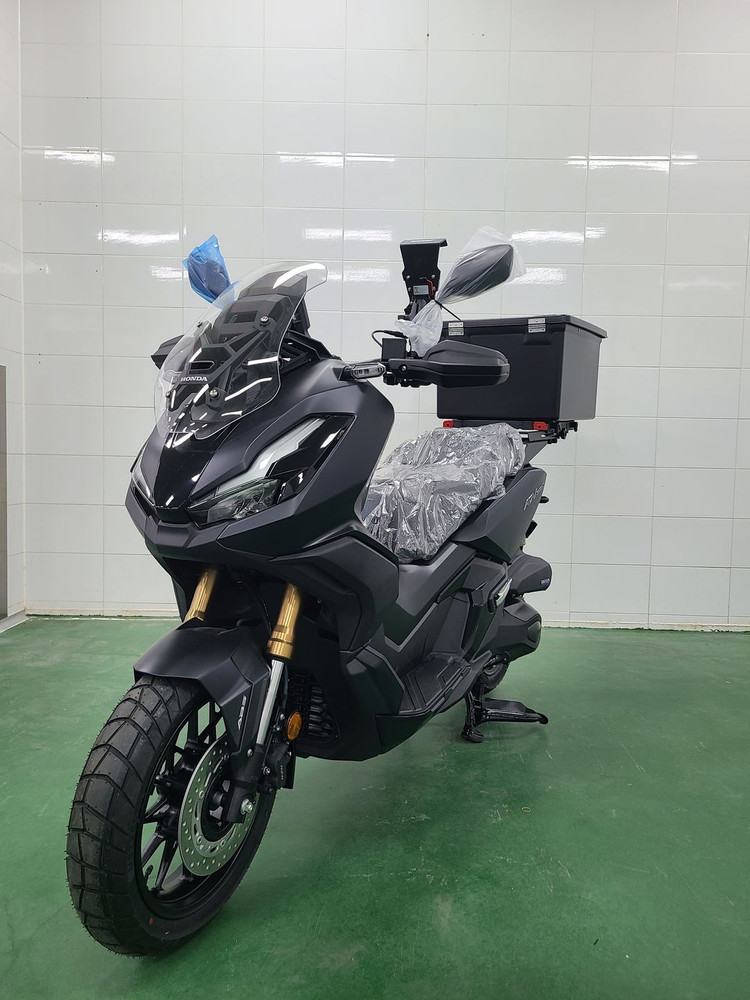 신형 혼다 ADV350 25년식 배달 오토바이 이미지