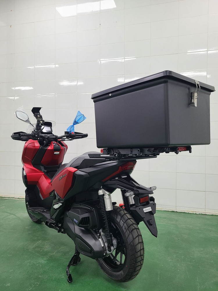 신형 혼다 ADV350 25년식 배달 오토바이 이미지