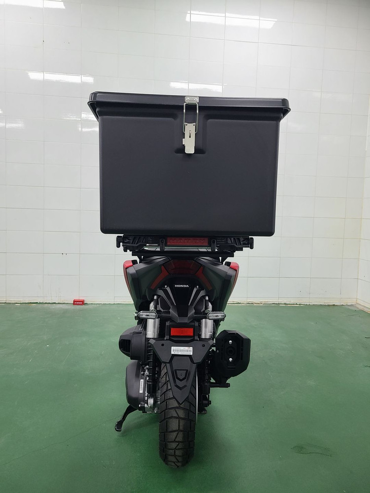 신형 혼다 ADV350 25년식 배달 오토바이 이미지