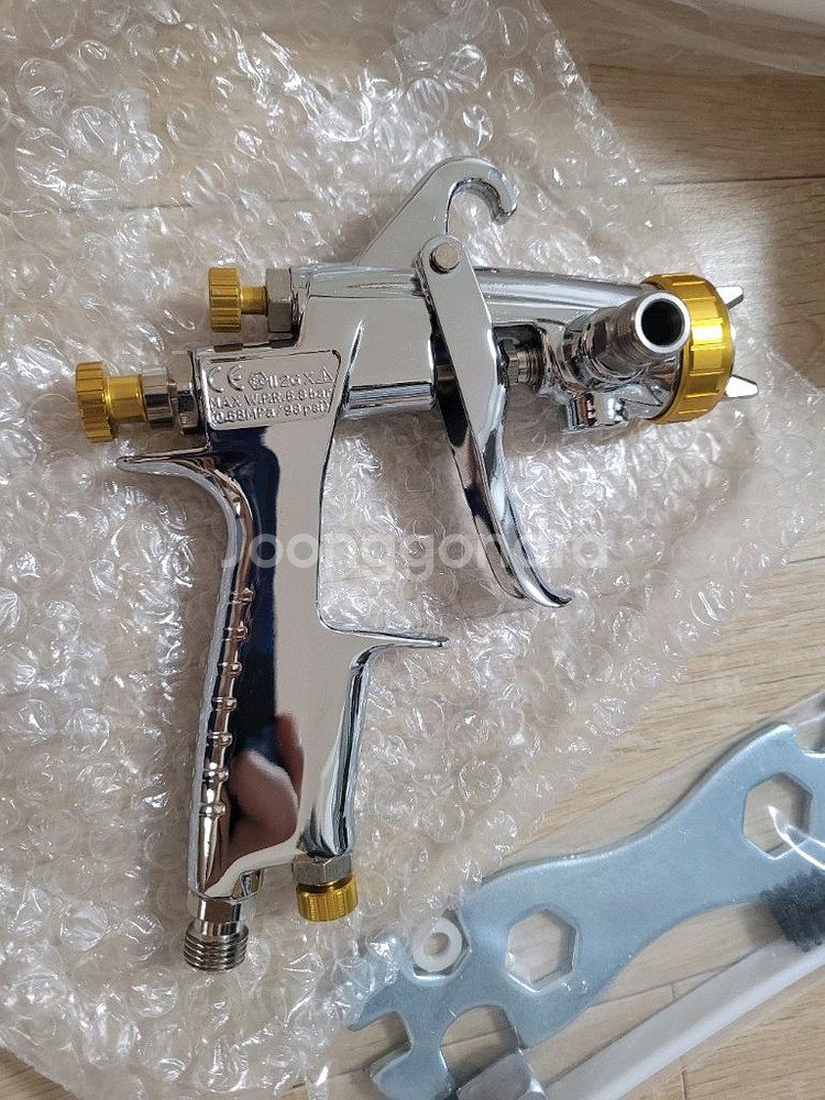 플로우 F100 스프레이건 1.0--2