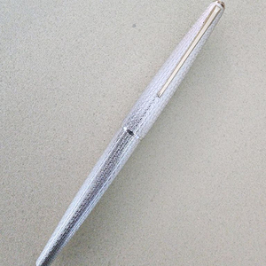 빈티지 만년필 플래티넘 실버기로쉐 레드그립 18K F닙