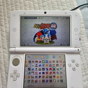 닌텐도 3DS XL 화이트
