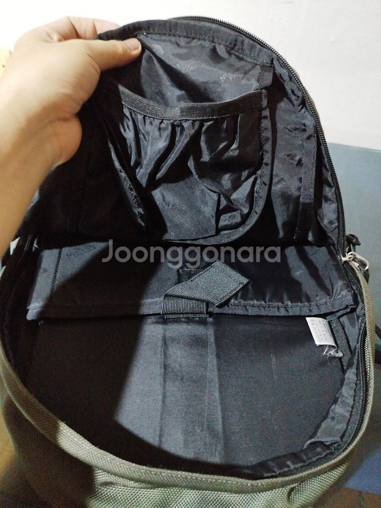 노스페이스 커뮤터 배낭 백팩 28L--3