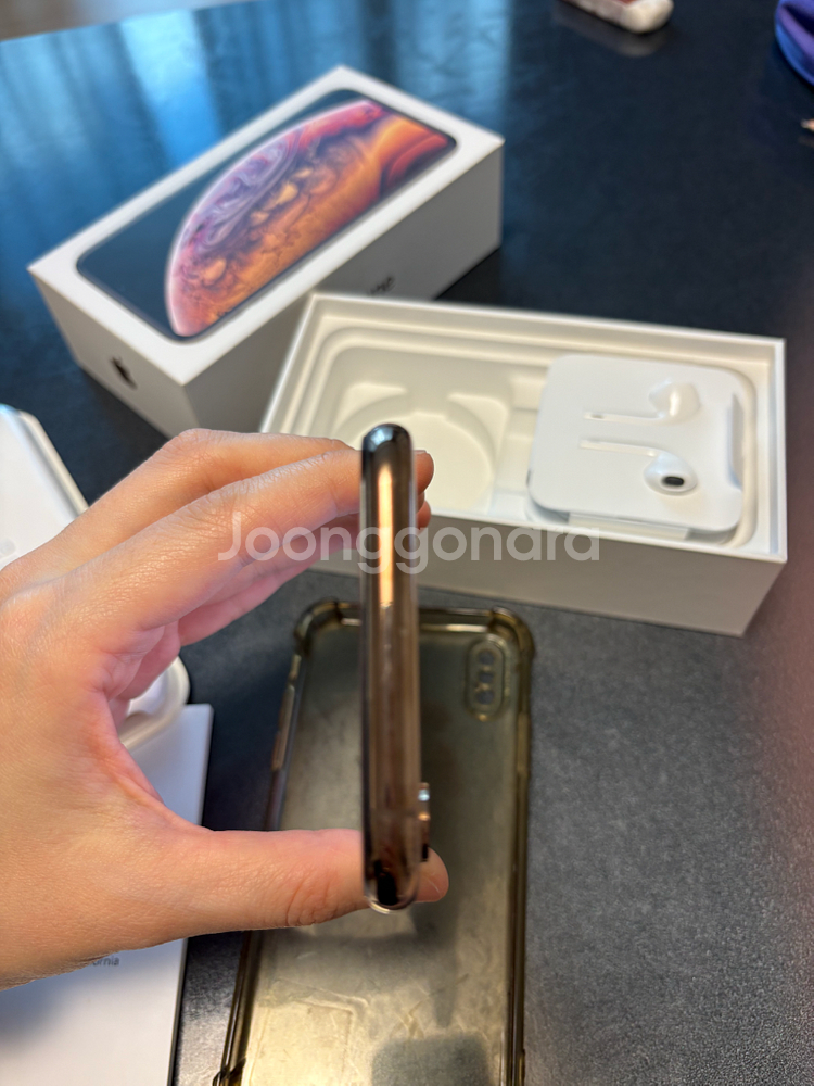 아이폰xs 256g 골드--6
