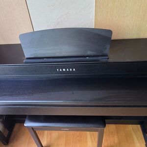 야마하 디지털 피아노 clp-635 무광 블랙 판매해요