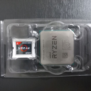 AMD Ryzen7 5800X3D