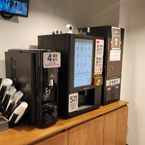 유로 커피머신 1세대 상태sss급 판매합니다