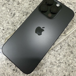 아이폰16pro 256gb 블랙 배터리 17사이클