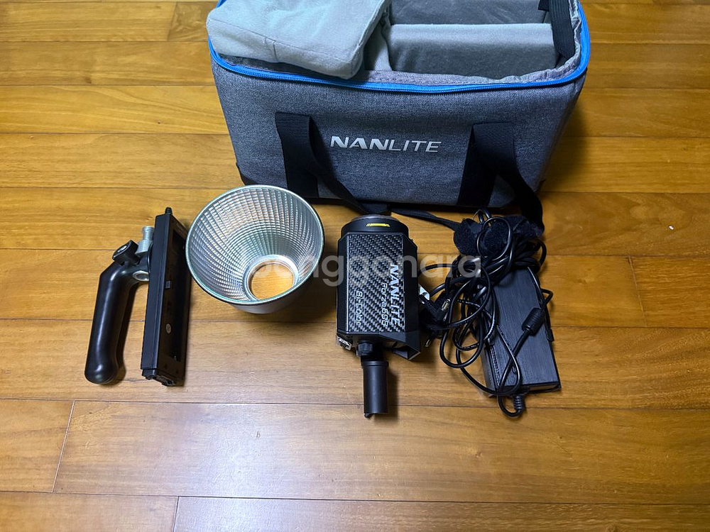 난라이트 포르자 60b 팝니다 nanlite 60b--0