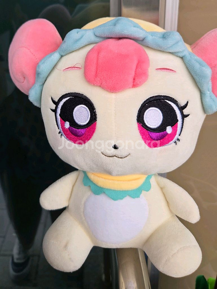 아이들이 좋아하는 인형 중형 팝니다 상태깨끗하고 예뻐요--1