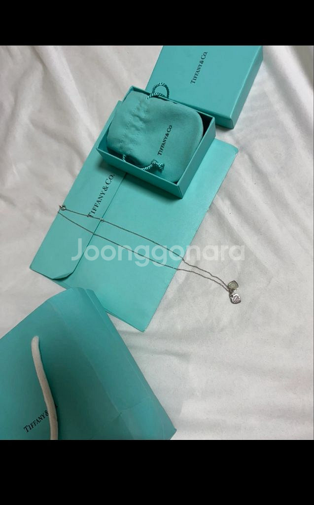 티파니앤코 더블하트 목걸이(하트색깔 분실)--0