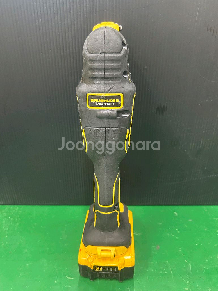 디월트 dcs355 멀티커터 배터리포함--2