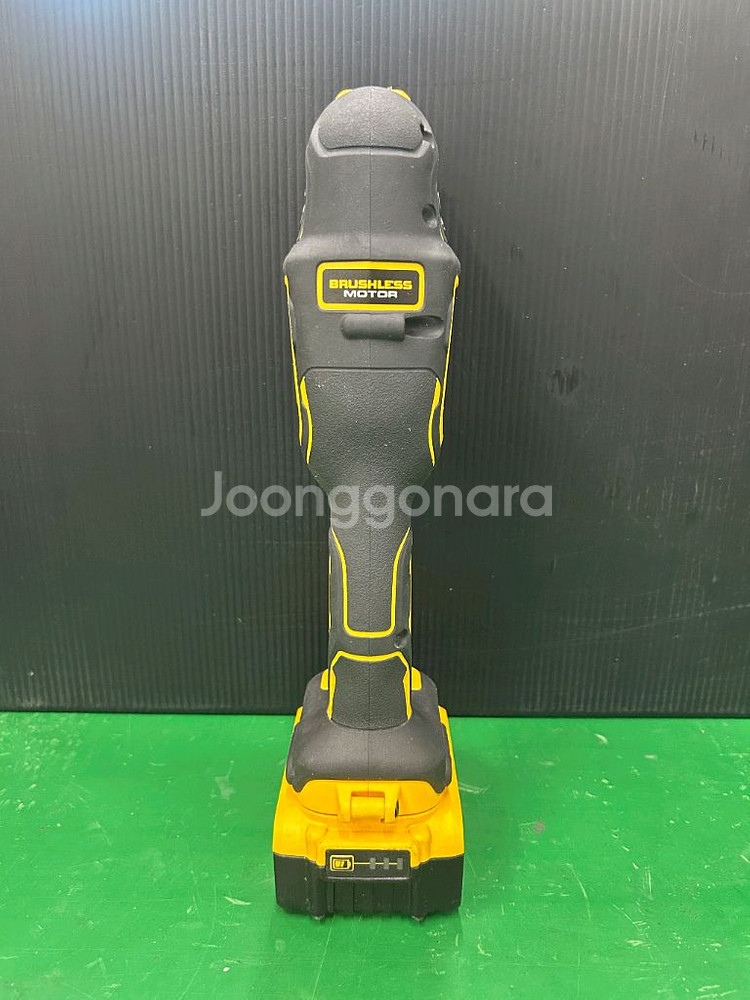 디월트 dcs355 멀티커터 배터리포함--2