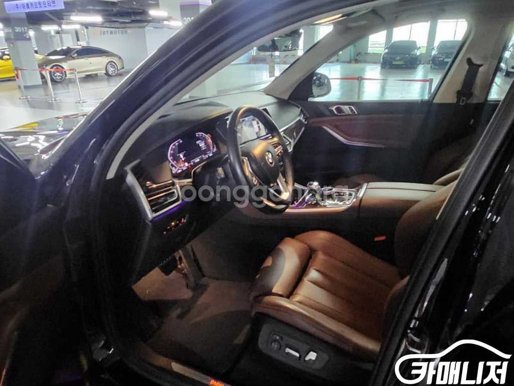 [BMW]X5 (G05) xDrive 30d xLine--5