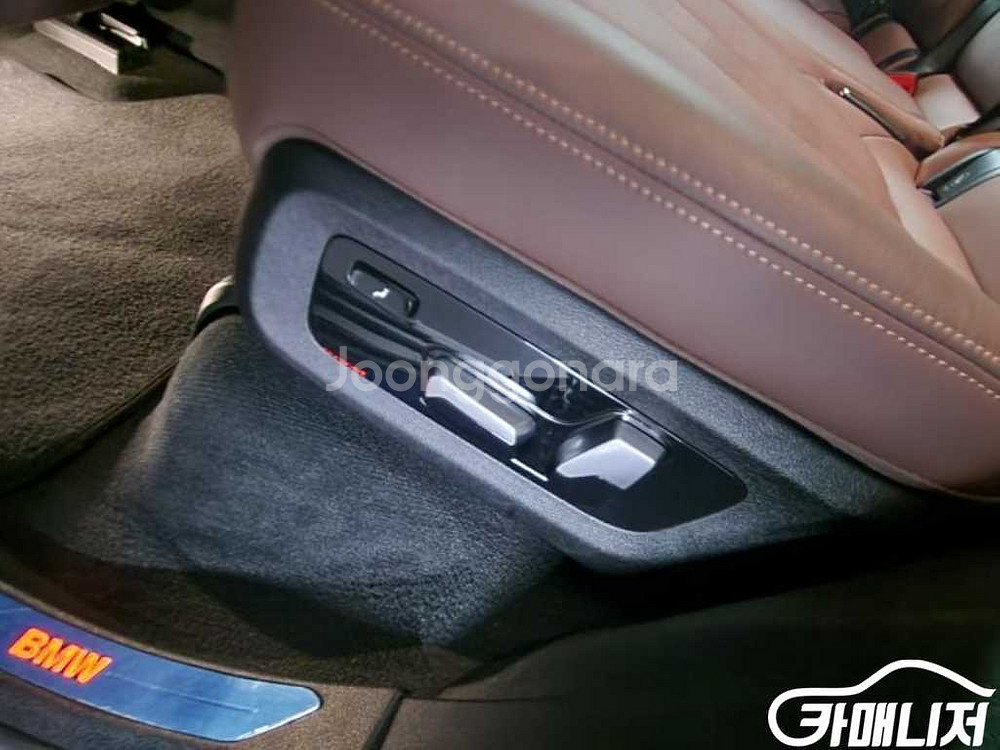 [BMW]X5 (G05) xDrive 30d xLine--8