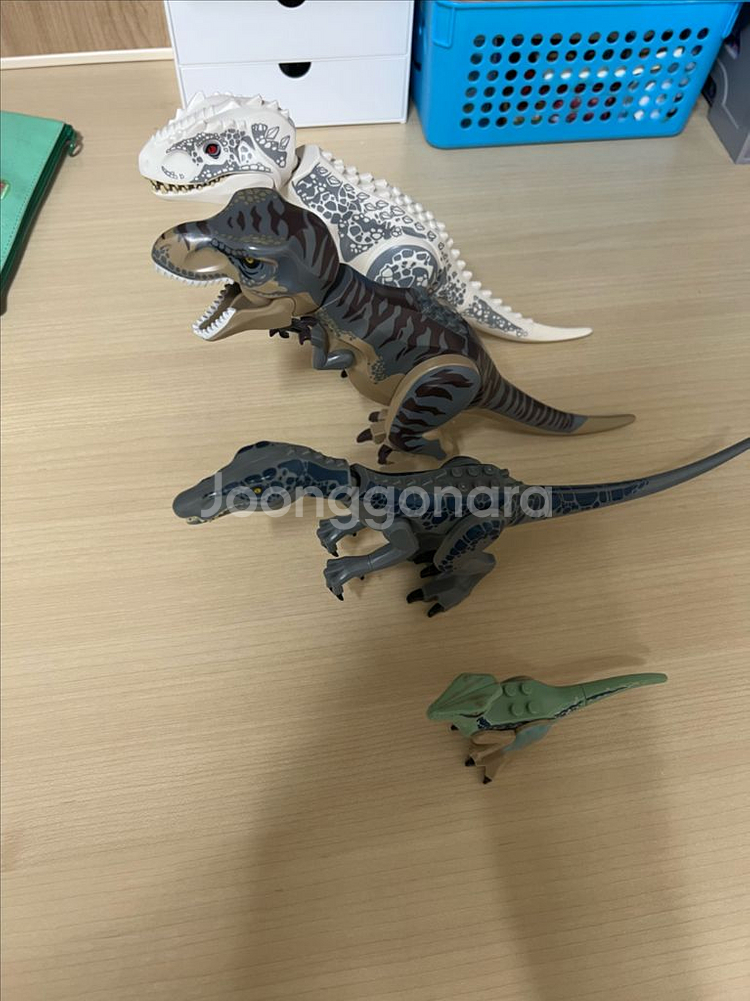 쥬라기월드 정품레고 피규어 팜(안살거면연락하지마세요)--1