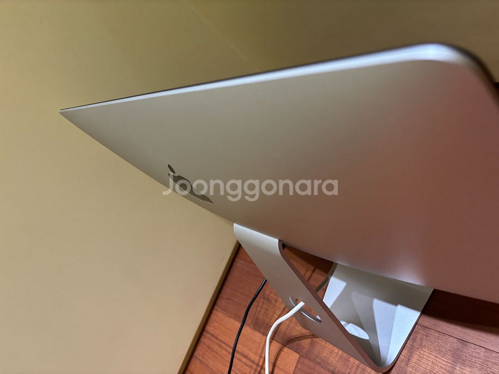 아이맥 27인치 Retina 5K--4
