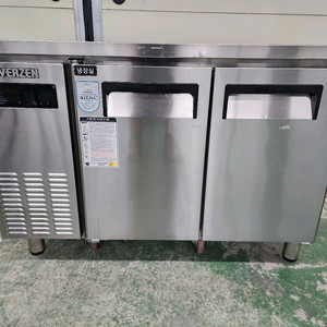 업소용 에버젠 간냉식 테이블냉장고 사이즈1200