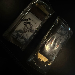 빽다방 원피스 로우 키링 팔아요