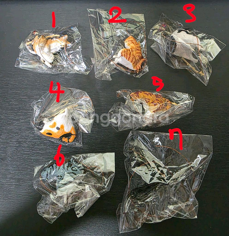 낚시 고양이 피규어 가챠 7종--1