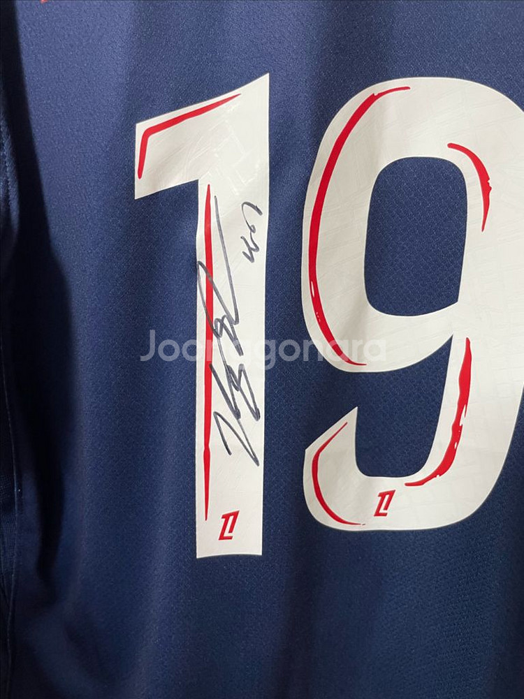 PSG 이강인 친필싸인 유니폼--2