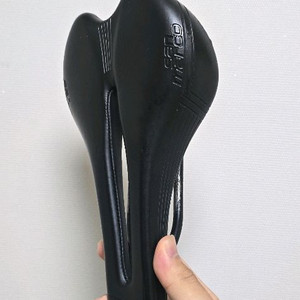 산마르코 픽시 로드 안장