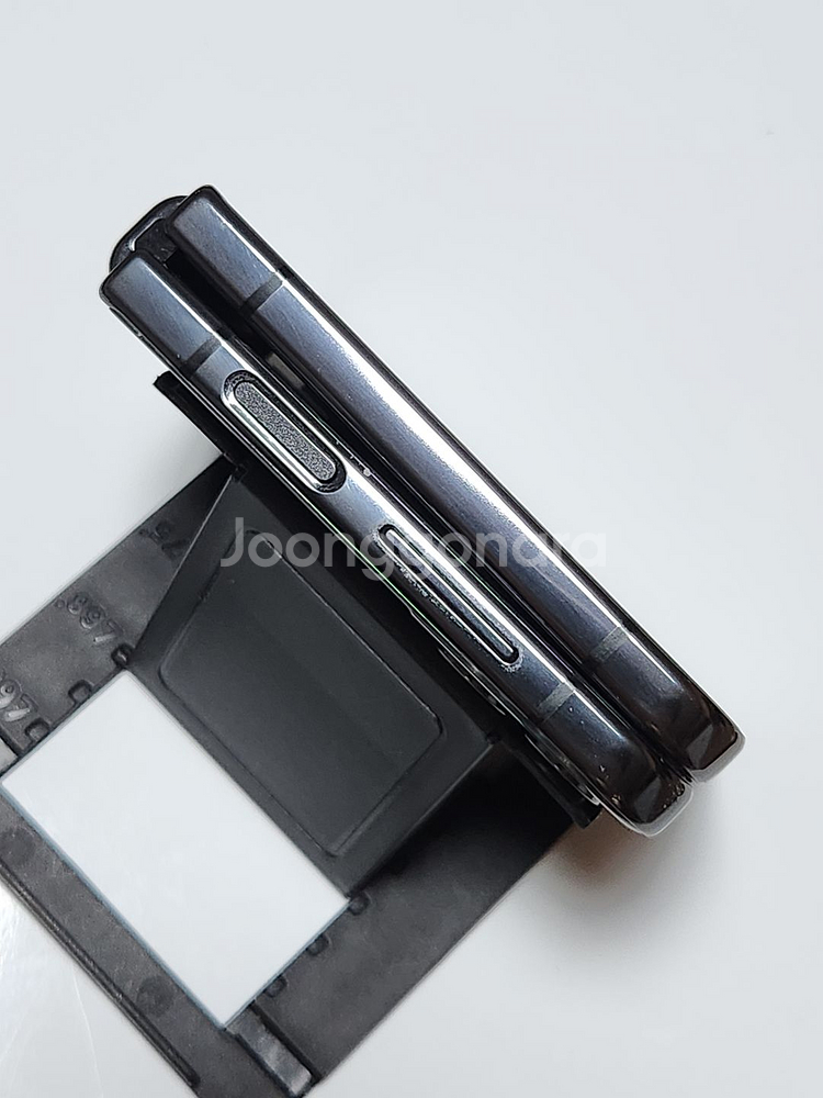 갤럭시Z플립4 256G 무잔상 블랙 54612--7