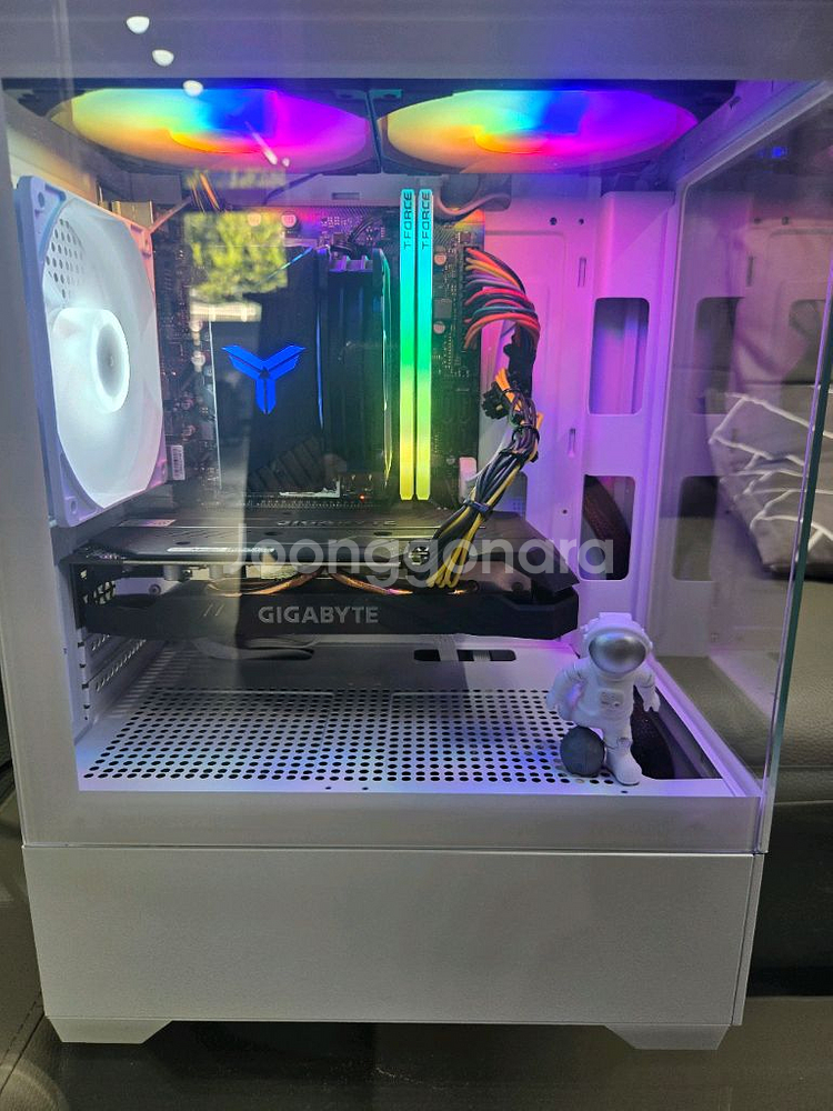 게이밍 컴퓨터본체 RTX2060--1