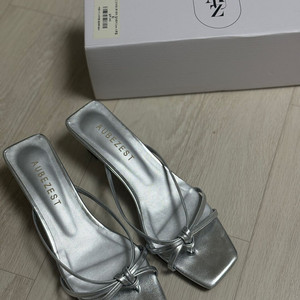 오브제스트 제작 스트랩 샌들 실버 240