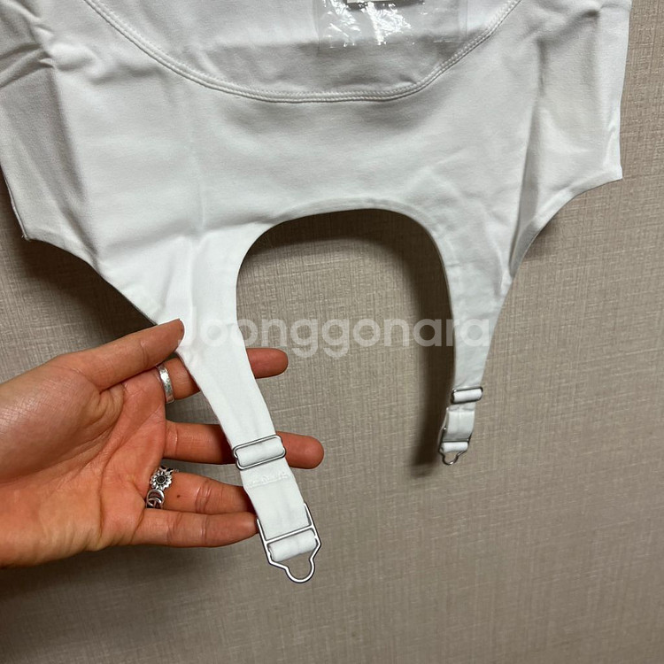 새상품 아디다스 유니크 반팔(S)--4