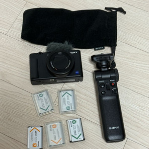 소니 ZV-1 블랙 카메라 + 슈팅그립+배터리 5개