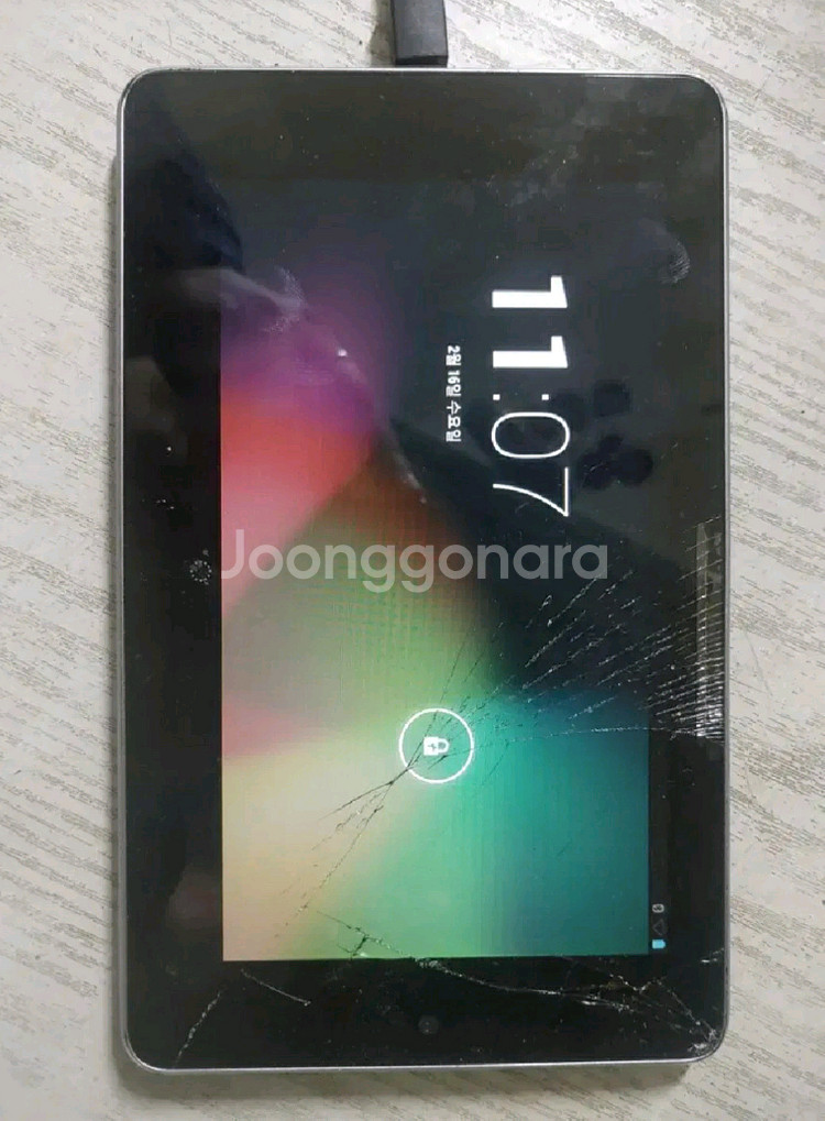 ASUS Nexus 패드 (하자: ME370T)--2