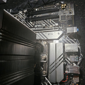 12600kf 삼성DDR4 32G B660M 쿨러