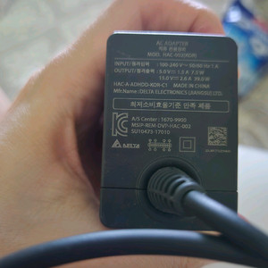 닌텐도정품스위치(거의새것기스도없음)