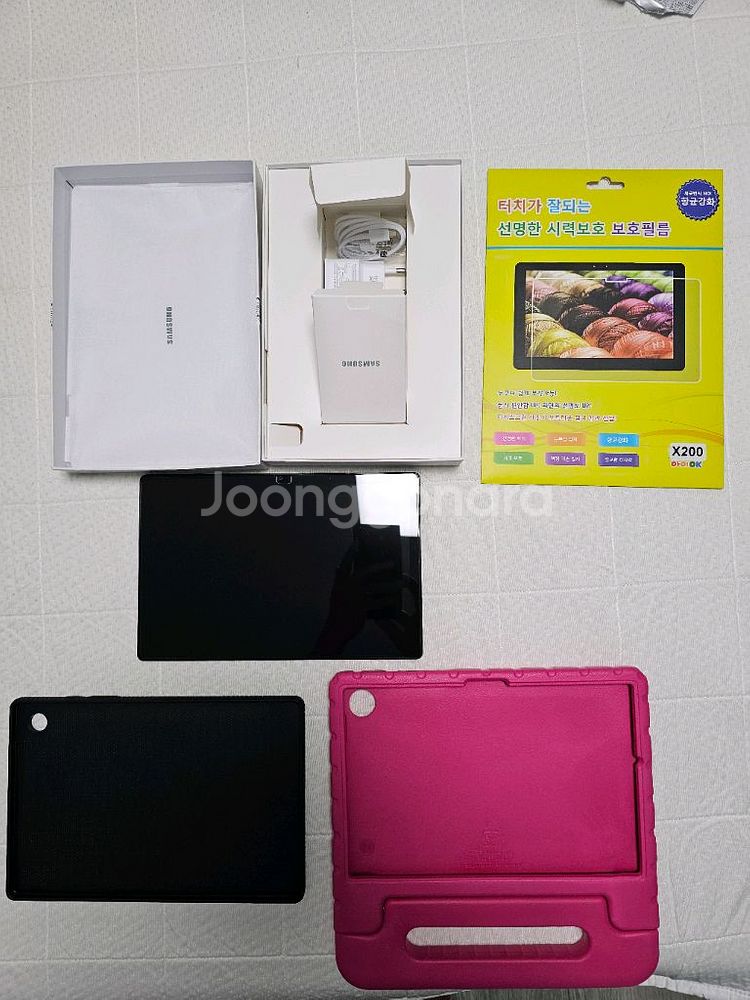 갤럭시탭 A8 LTE(그레이) 2세트 팝니다.(택포)--2