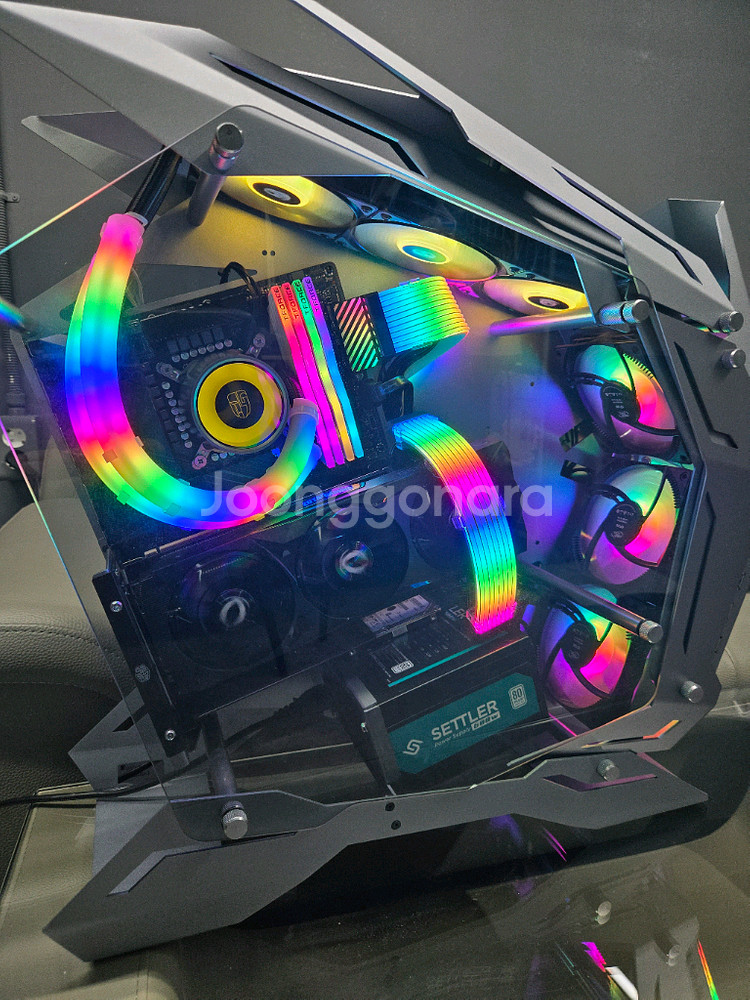 게이밍 컴퓨터본체 고가케이스 튜닝 RTX2080--3