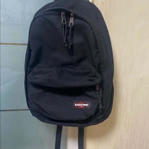 EASTPAK 이스트팩 오리지널백팩 블랙