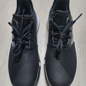 미사용 아디다스 테니스화