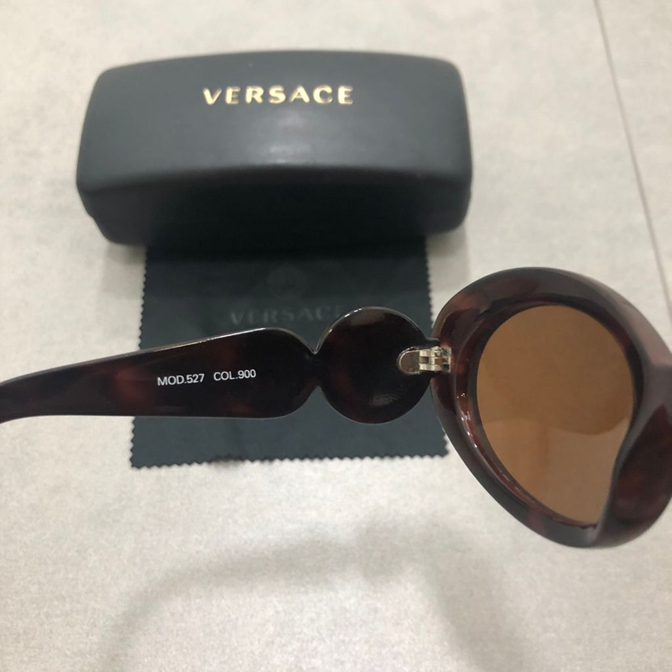 베르사체 메두사 금장 선글라스 이미지