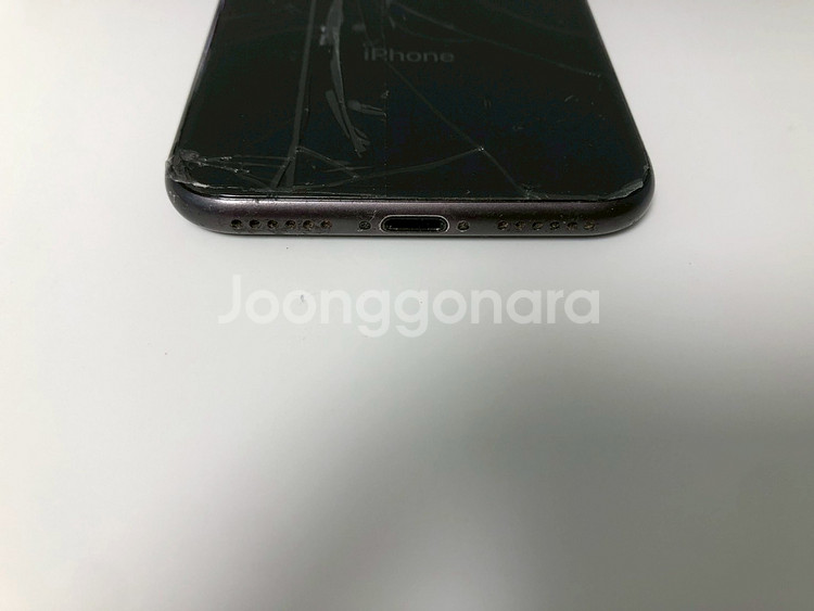 아이폰8 그레이 64기가 기기 판매(59290)--2