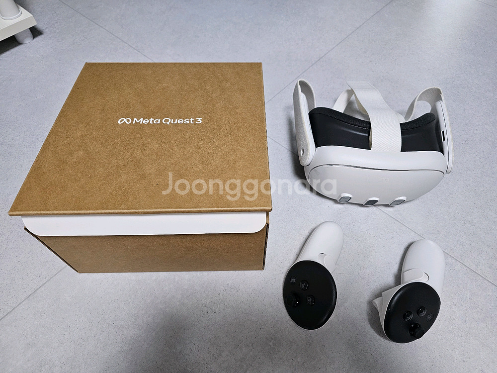 메타퀘스트3 512g VR 박스 풀셋 팝니다.--1