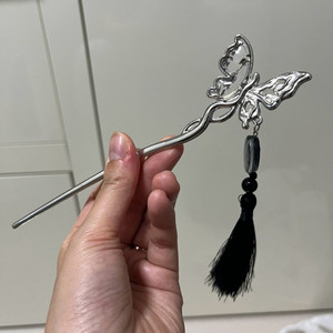 딸기버터 제품 수제 동양풍 나비 테슬 비녀