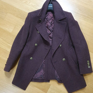 타아이포맨 코트