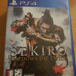 ps4 세키로 팝니딘.