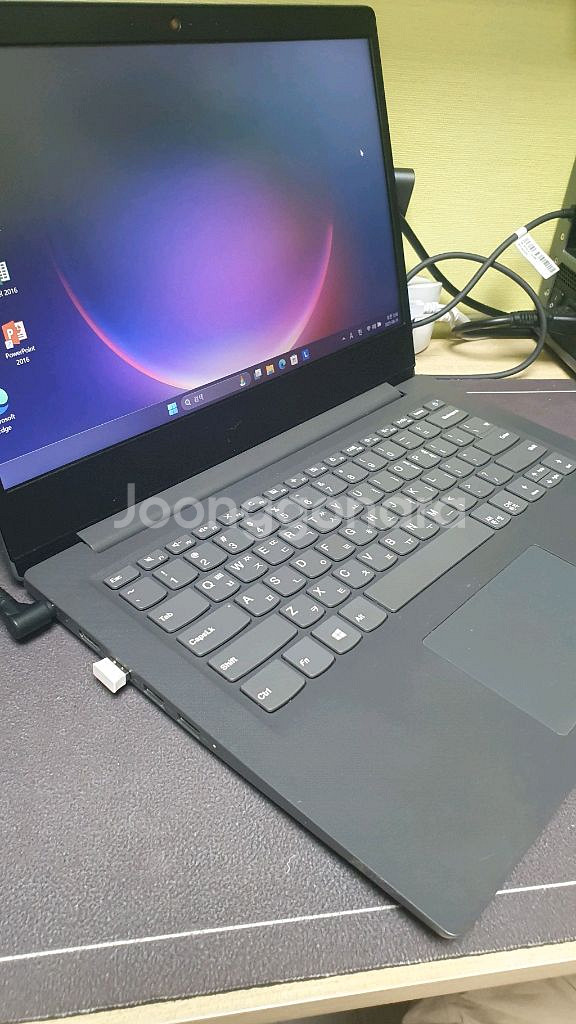 레노버 14인치 노트북 라이젠5-20g-256g 성능굿--3